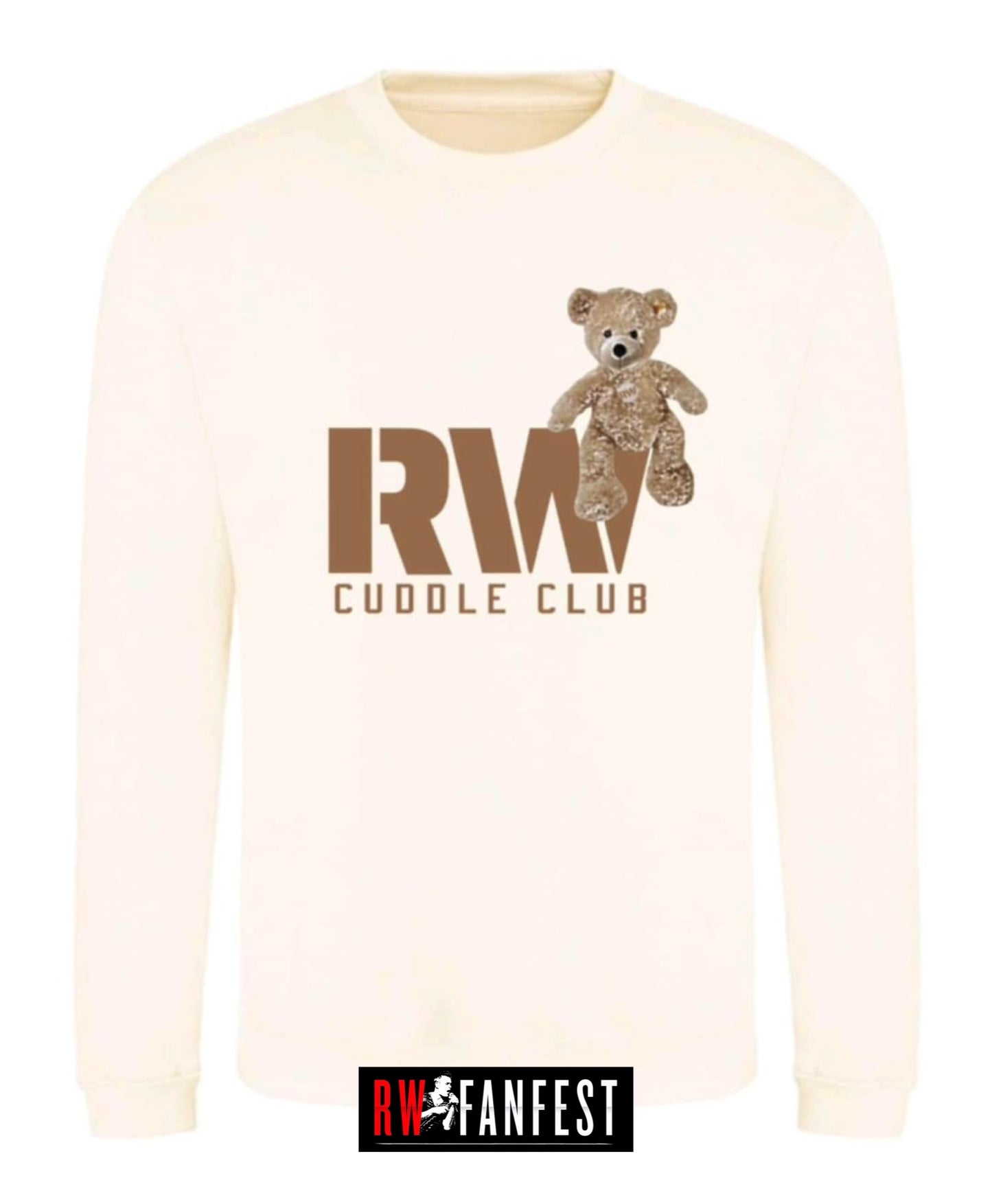 EXCLUSIVE Cuddle Club sweatshirt in the colour “vanilla milkshake”.