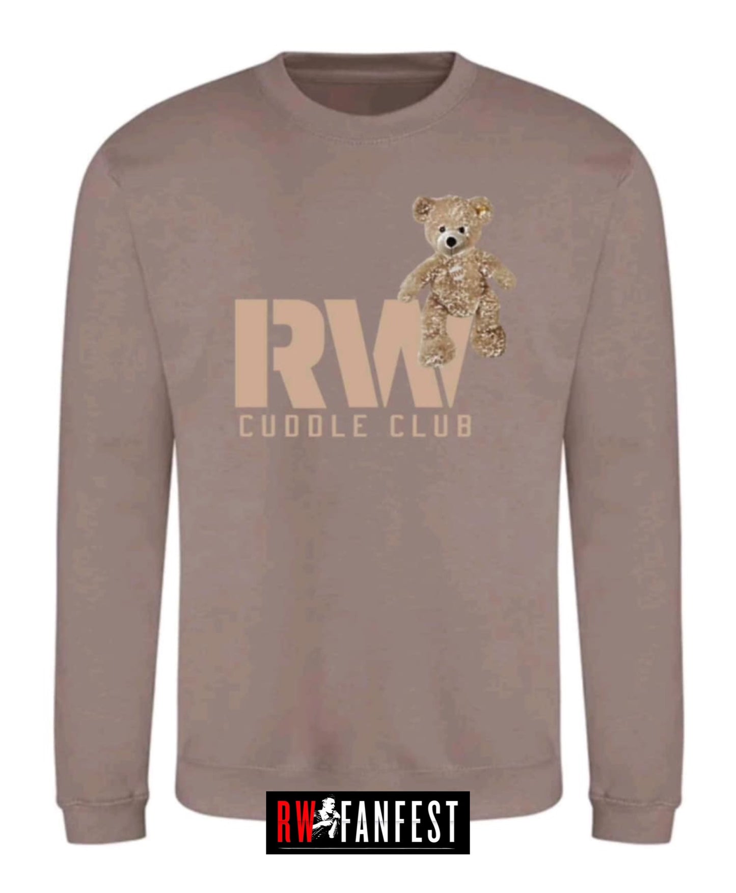 EXCLUSIVE Cuddle Club sweatshirt in the colour “mocha”.