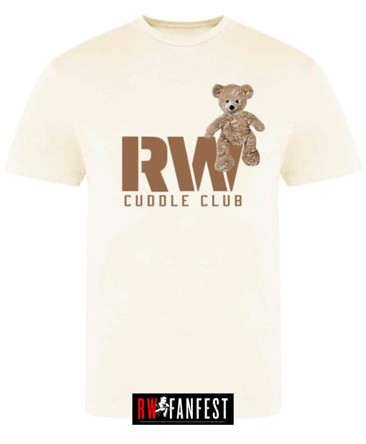 EXCLUSIVE Cuddle Club T shirt in the colour “Vanilla milkshake”